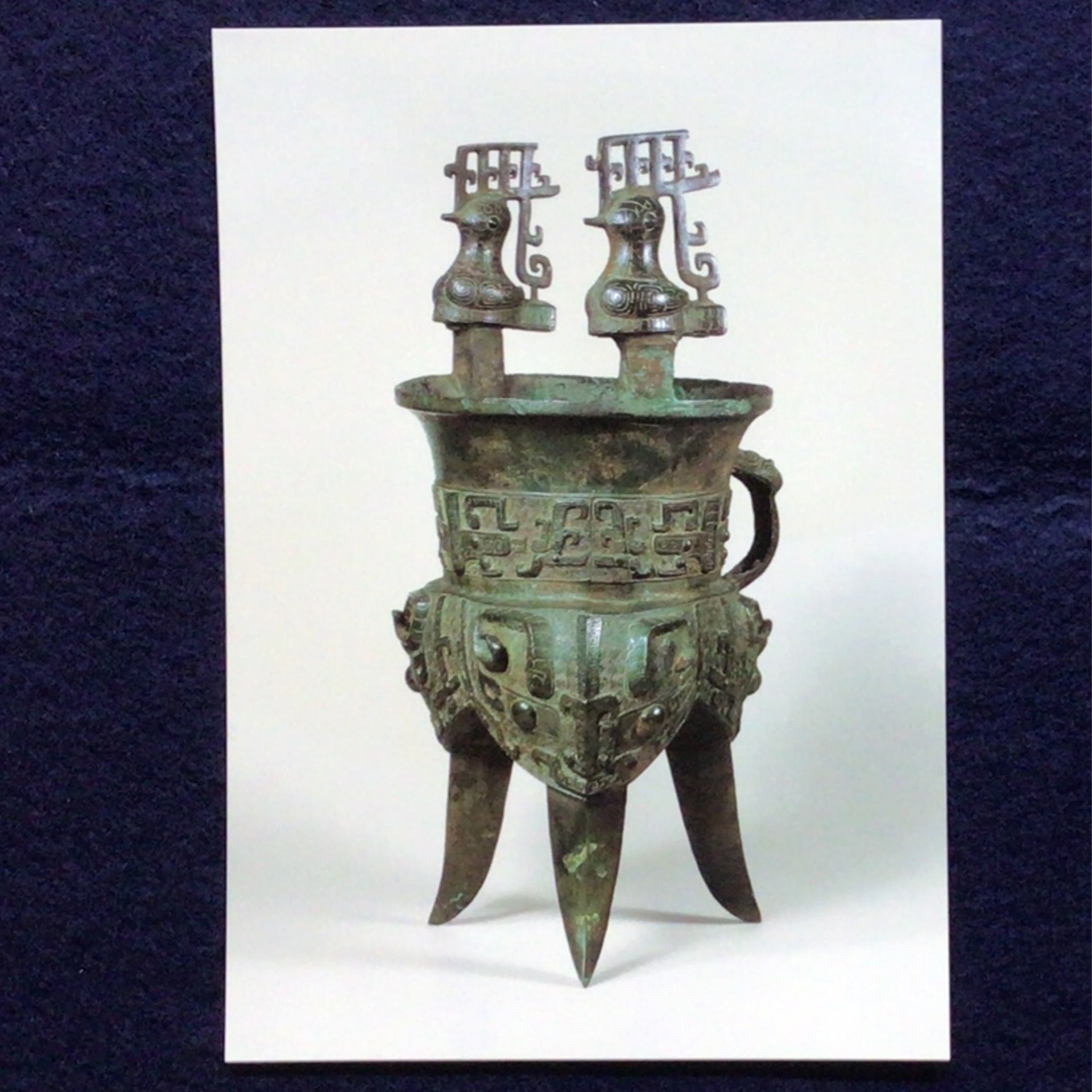 中国古美術・旧蔵の陶磁器、宝珠を持つ静かな思索の観音・12x41cm・供養仏像 中国古美術・旧蔵の陶磁器、宝珠を持つ静かな思索の観音